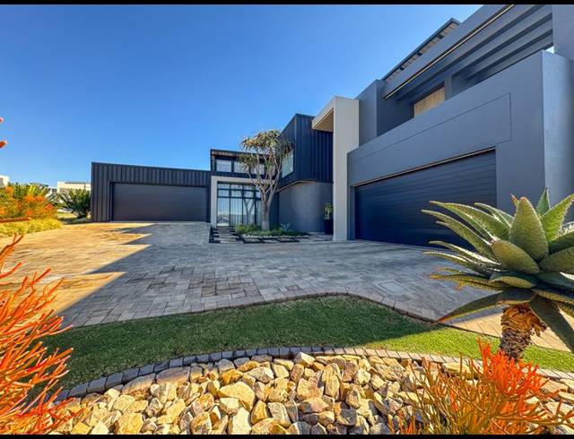 5 BEDROOM HOUSE FOR SALE IN MIDSTREAM HEIGHTS